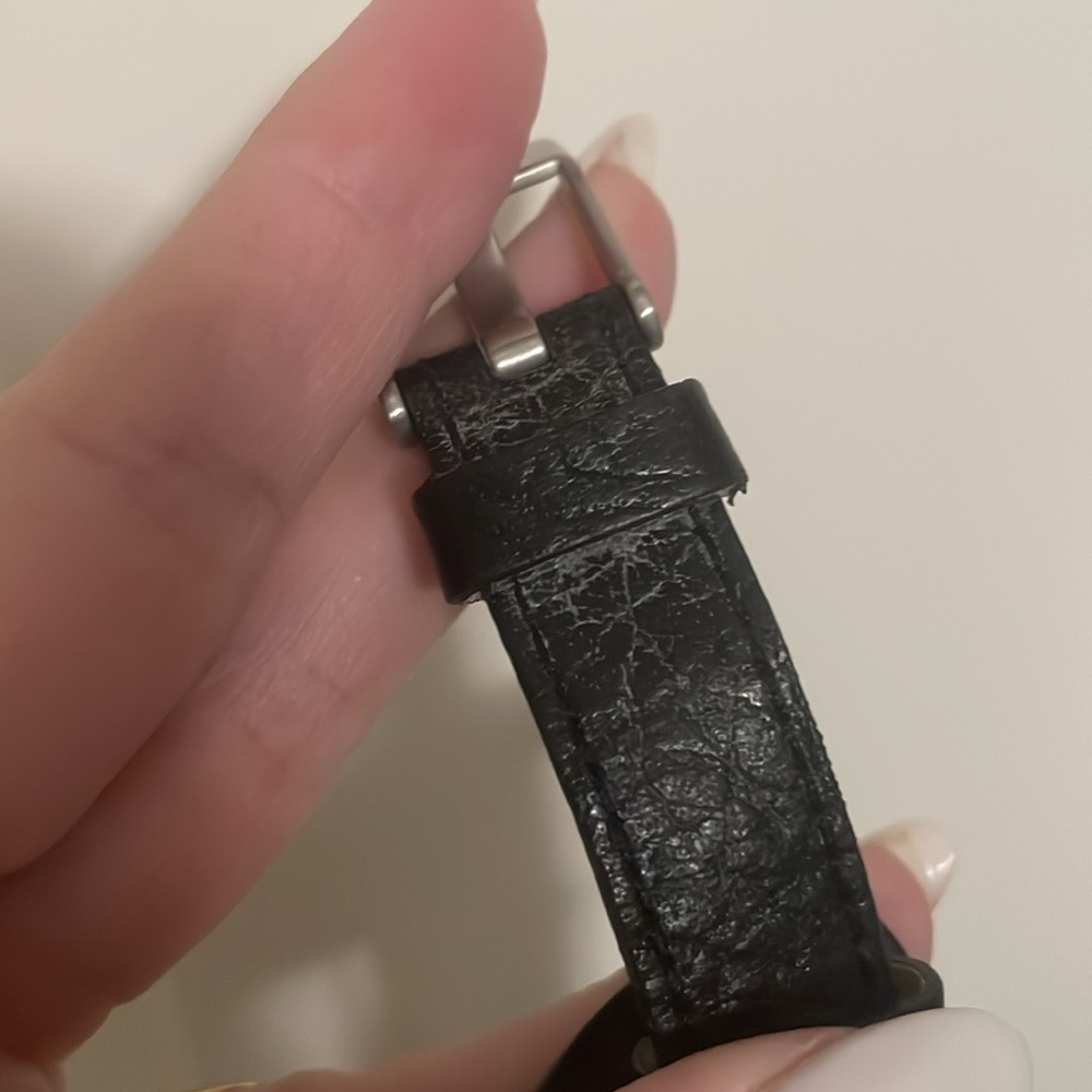 SOLD!!! DIESEL Vintage Cuff Watch - Picture 8 of 8